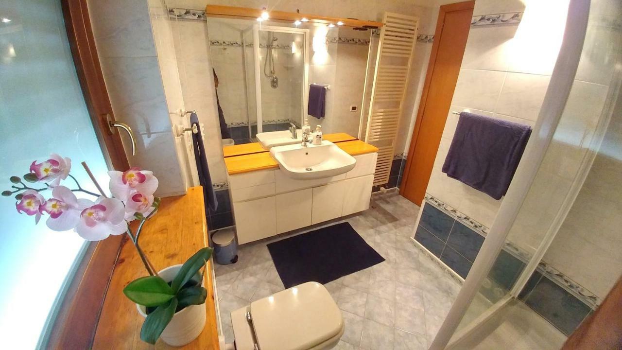 Appartamento Terrace22 - Delizioso Attico Ben Collegato, 4 Persone *